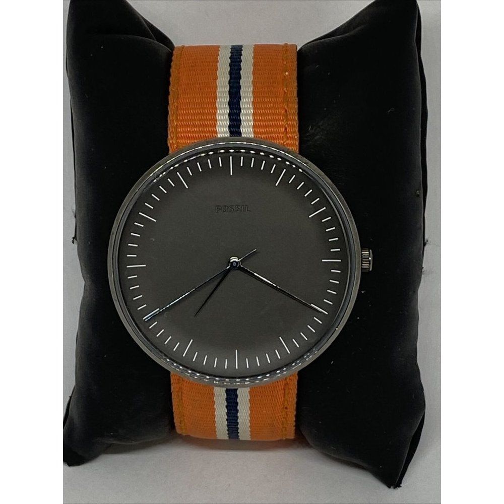Fossil Essentialist FS5470 Men's Nylon Analog Gray